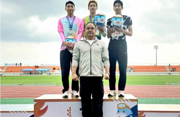 장흥군청 육상팀 김장우, 전국체전 세단뛰기 ‘2년 연속 금메달’ 기사 이미지